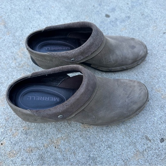 Merrell Drizzle Slip On Taupe Leather Clogs Mules with Studs Size 8 - Picture 1 of 8